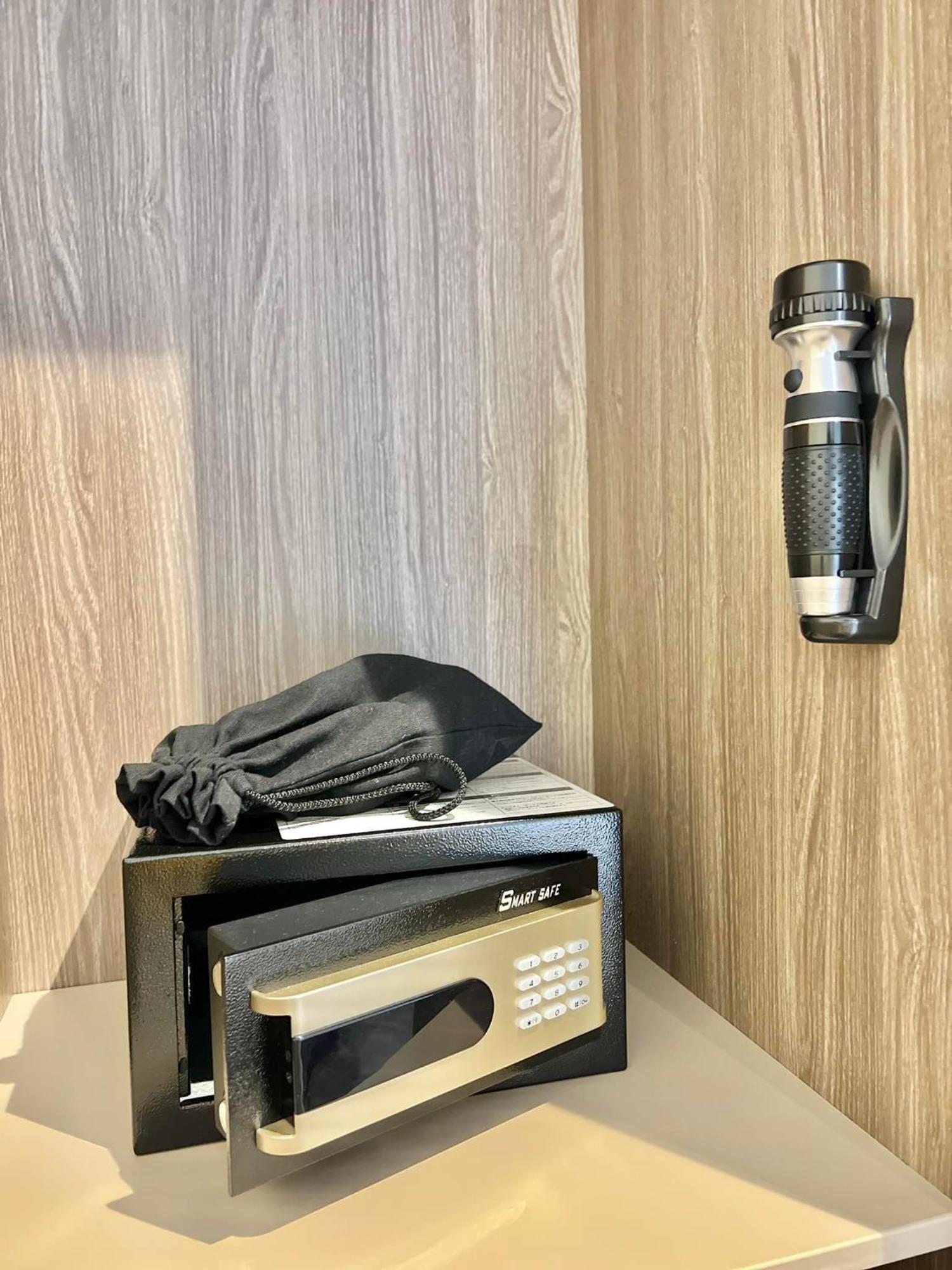 Surestay By Best Western Iconic Ari-Jatujak Bangkok Buitenkant foto